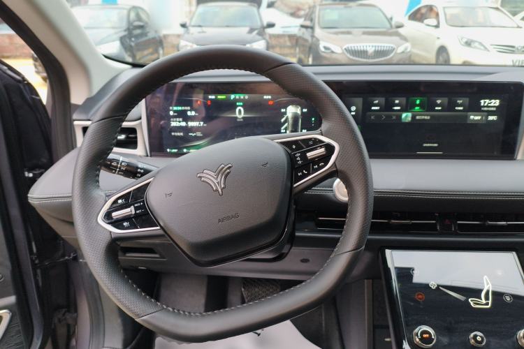 Used NETA U 2021 Pro 400 Industry Custom Edition