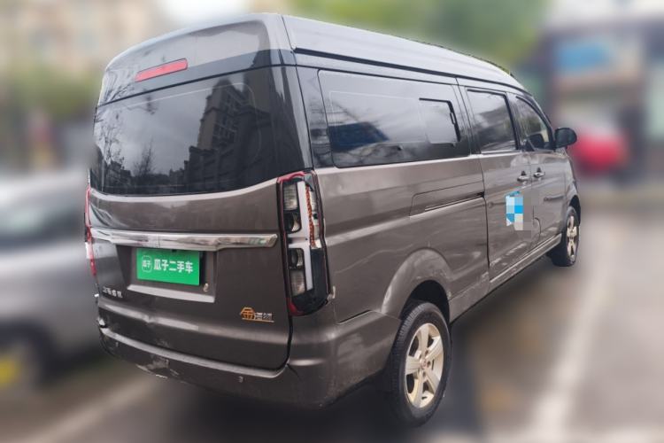 Used Jinbei Gold Hiace M Classic 2022 1.5L Travel Lion Passenger Van 7 Seats Rear Right 45 Deg