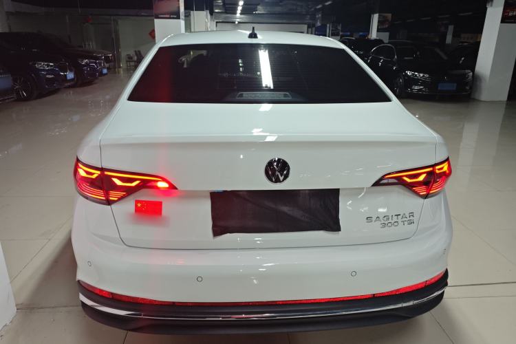 Used Volkswagen Sagitar 2025 Revised Version Three 300TSI DSG Excellence Edition
