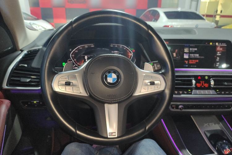Used BMW X5 2022 Restyled xDrive 30Li M Sport Package Steering Wheel