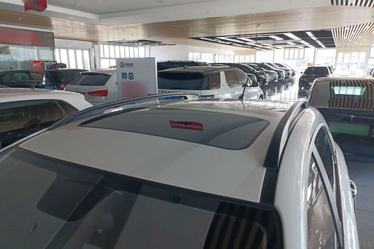 Used Kia KX Cross 2018 1.6L Automatic Dynamic Sunroof Version