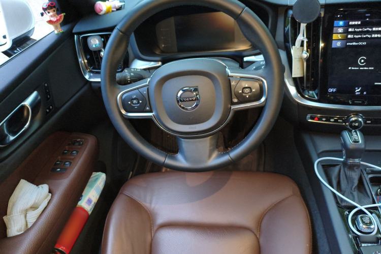 Used Volvo S60 2021 T4 Zhiyi Luxury Edition Steering Wheel