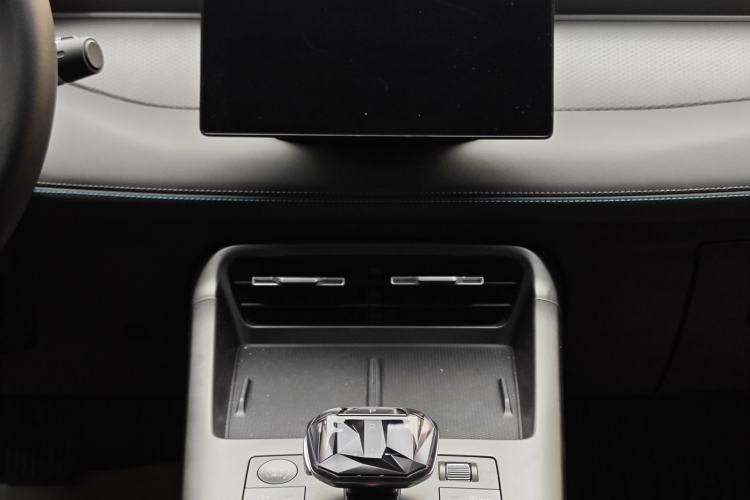 Used BYD Qin PLUS 2025 DM-i Smart Drive 55KM Leading Model Interior 11