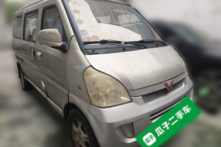 Used Wuling Rongguang 2011 1.2L Comfort Model Front Right 45 Deg