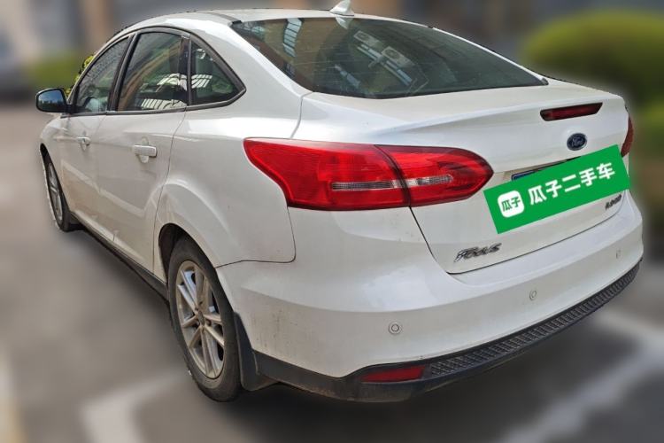 Used Ford Focus 2018 Sedan Classic 1.6L Automatic Trendy SmartDrive Edition
