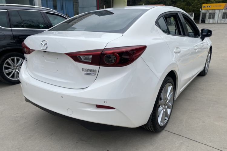 Used Mazda Mazda 3 Axela 2017 Sedan 2.0L Automatic Prestige Model China V Standard
