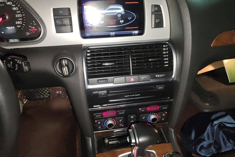 Used Audi Q7 2014 35 TDI Sport Edition