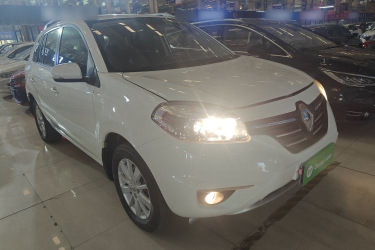 Used Renault Koleos 2014 Revised Version 2.0L Two-Wheel Drive Fashion Edition Exterior 2