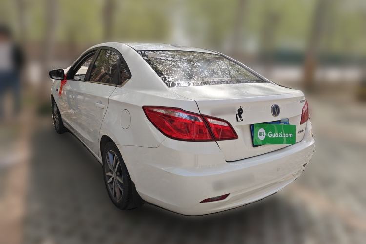 Used CHANGAN Eado 2015 1.6L Manual Luxury Model China IV Standard