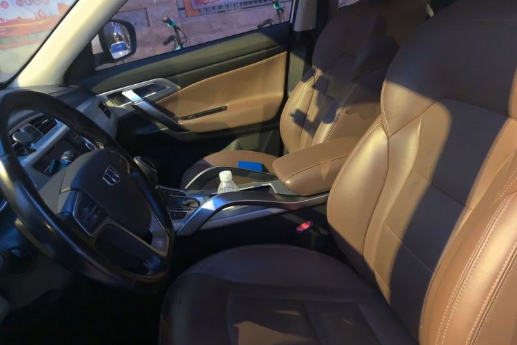 Used Geely Auto Emgrand X7 Sport 2016 1.8TD Automatic ZhiZun Version
