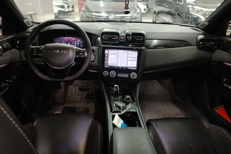 Used Lynk & Co 03 2021 1.5TD DCT Jing Champion Edition Center Console