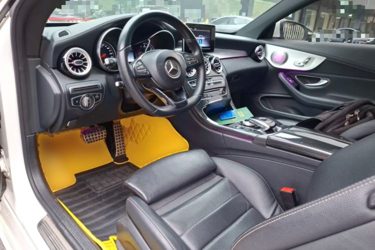 Used Mercedes-Benz C-Class 2018 C 200 Coupe Center Console