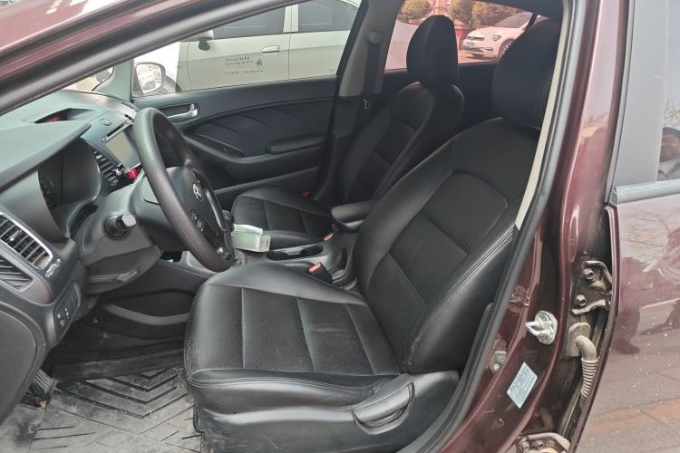 Used Kia K3 2015 1.6L Manual GL
