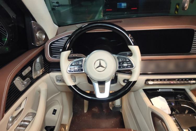 Used Mercedes-Benz GLS 