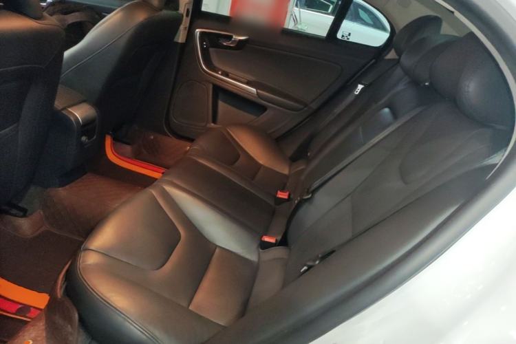 Used Volvo S60 2017 S60L T3 Smart Upgrade Edition
