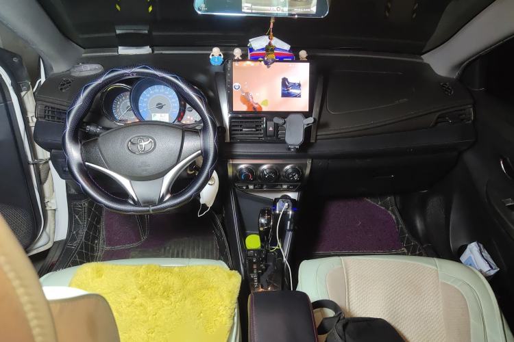 Used Toyota YARiS L Zhi Xuan 2015 1.5E Automatic Charm Edition