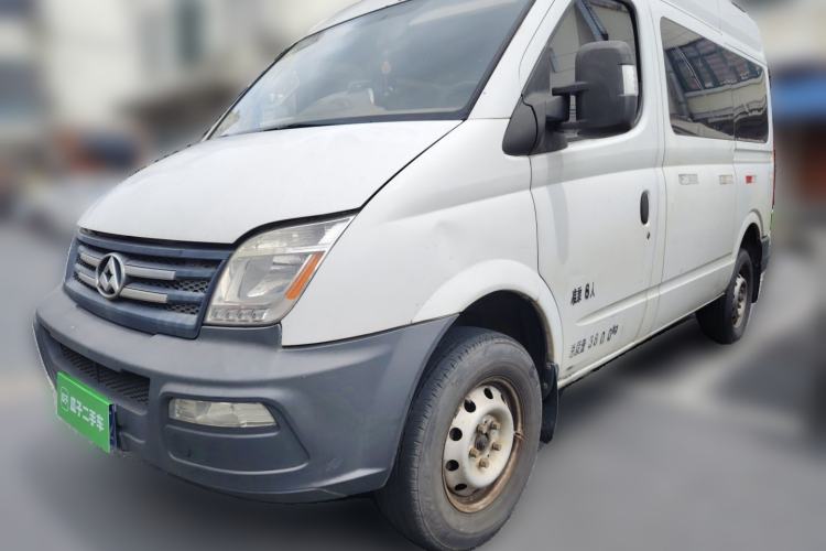 Used SAIC MAXUS Xintu V80 2012 2.5T Mid-Roof Value-Added Logistics Version D