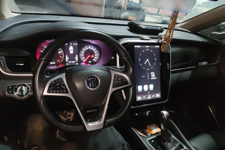 Used BYD Song MAX 2017 1.5T Automatic Smart Connect Elite 7-Seater
