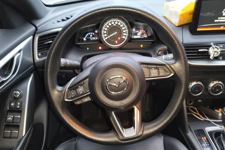 Used Mazda CX-4 2018 2.0L Automatic Two-Wheel Drive Blue Sky Dynamic Version China V Standard