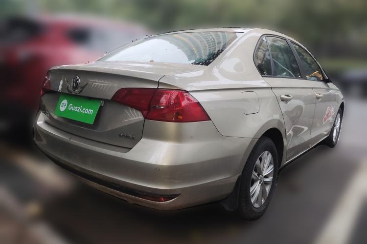 Used Volkswagen Bora 2016 1.6L Automatic Fashion Model
