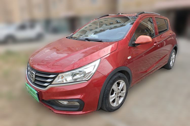 Used Baojun 310 2016 1.2L manual Comfort trim level