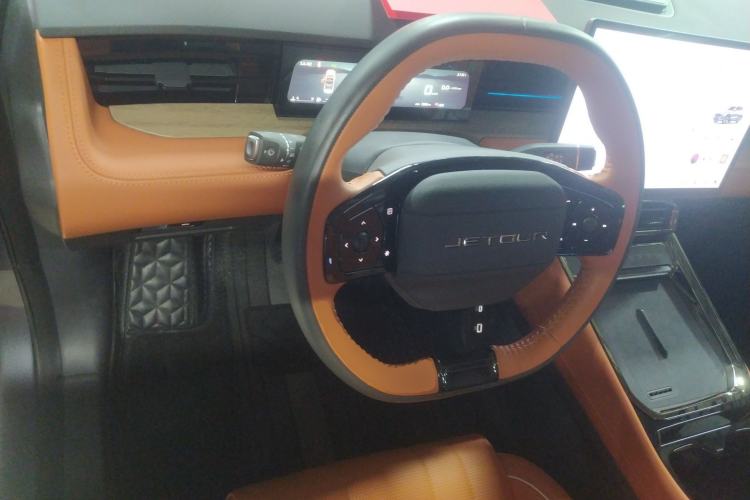 Used JETOUR Dashing 2025 1.5TD DCT Flagship Edition
