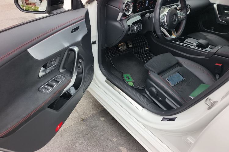 Used Mercedes-Benz CLA 2022 Refreshed CLA 200 4MATIC