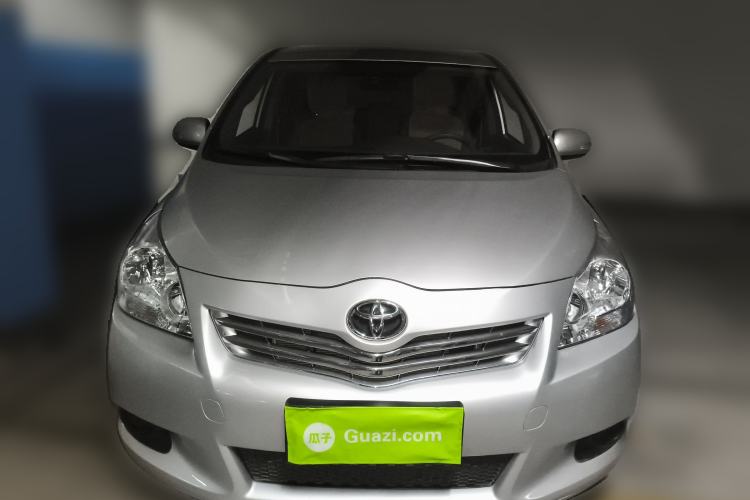 Used Toyota Verso 2014 Starlight 180E CVT Elite Multi-Function Edition
