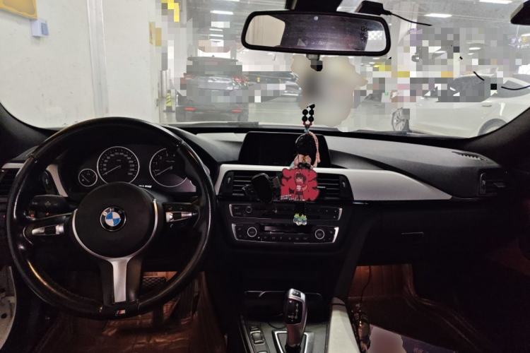 Used BMW 3 Series GT 2016 320i Design Package Edition Center Console