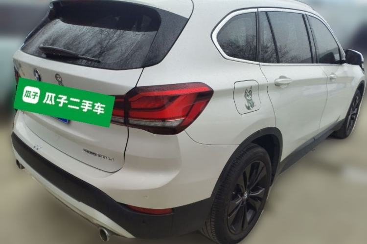 Used BMW X1 2020 sDrive20Li Fashion Model Rear Right 45 Deg