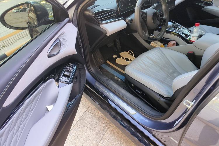 Used BYD Seal 2022 700 km Long-Range Rear-Wheel-Drive Version
