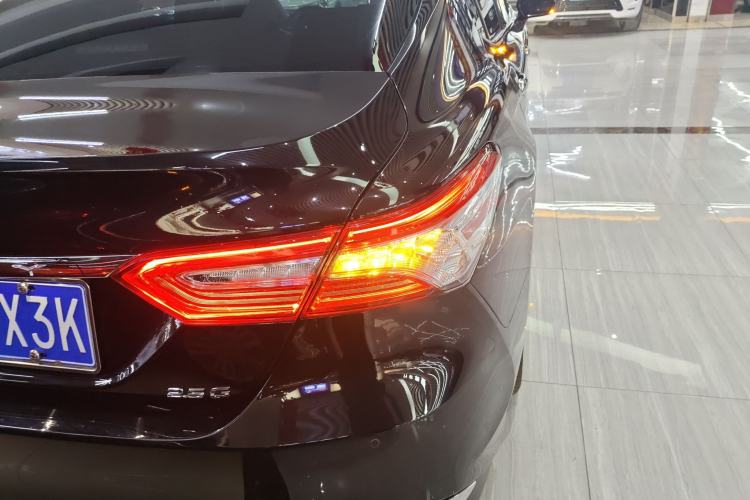 Used Toyota Camry 2023 2.5G Luxury Edition Right Rear Taillight