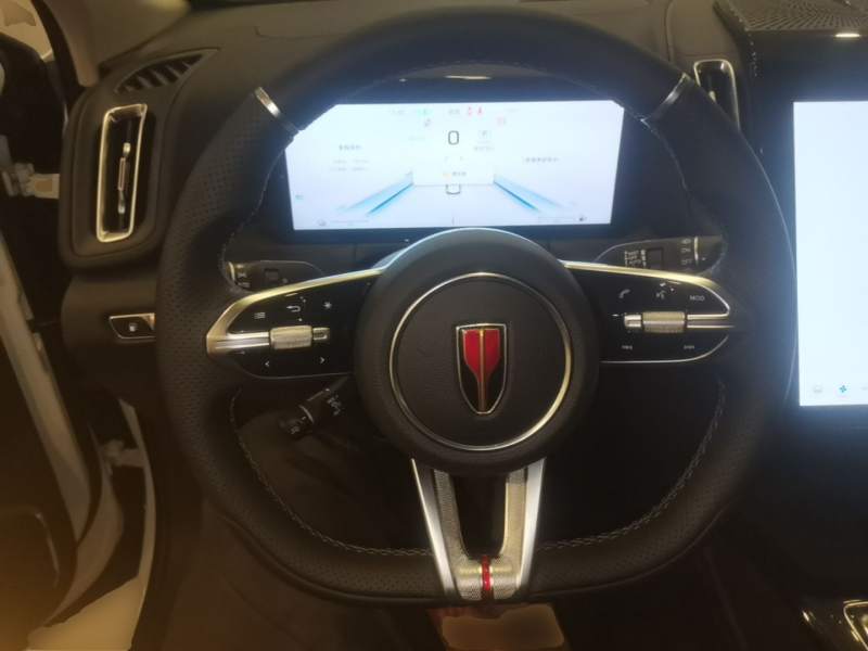 Used Hongqi HS3 PHEV 2025 Model 125km Jingwei 2 Millionth Anniversary Edition — 10