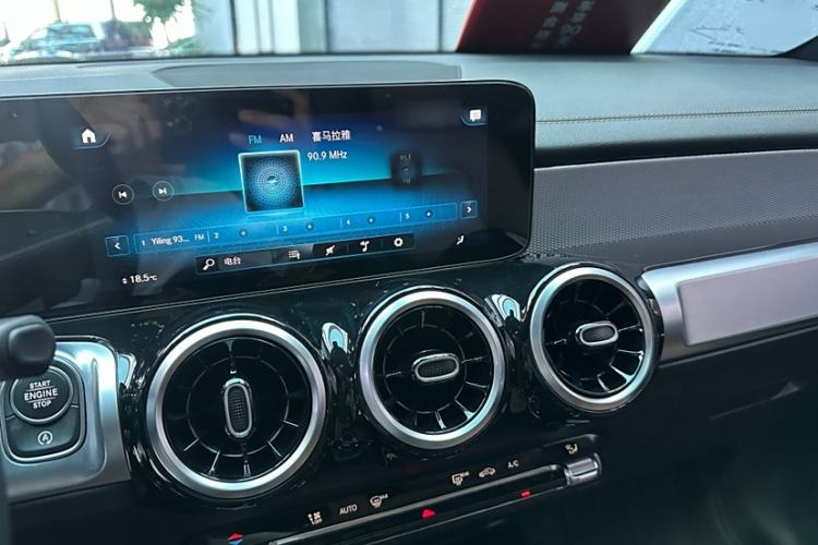 Used Mercedes-Benz GLB 2022 Second Facelift GLB 200 Fashion Edition