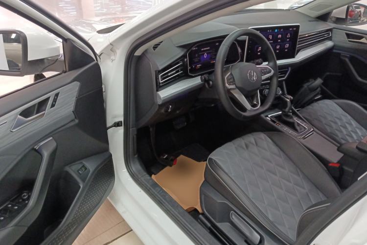 Used Volkswagen Sagitar 2024 300TSI DSG Excellence Edition Driver Seat