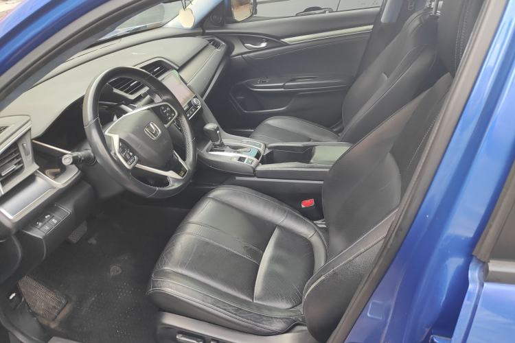 Used Honda Civic 2016 220TURBO CVT Prestige Edition
