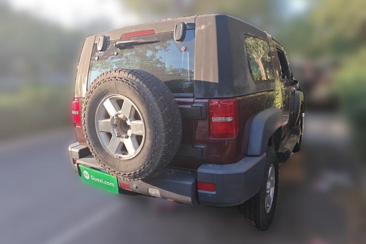 Used BAIC Off-Road BJ40 2014 2.4L Manual Cross-Country Edition
