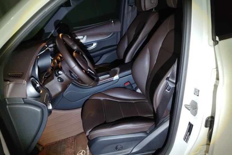 Used Mercedes-Benz GLC 2020 Facelift GLC 300 L 4MATIC Dynamic Edition