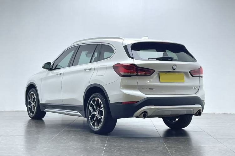 Used BMW X1 2022 sDrive20Li Fashion Model Rear Left 45 Deg