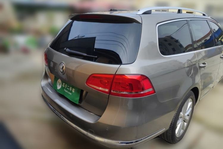 Used Volkswagen Magotan 2012 Travel Edition 2.0 TSI Comfort Version Rear