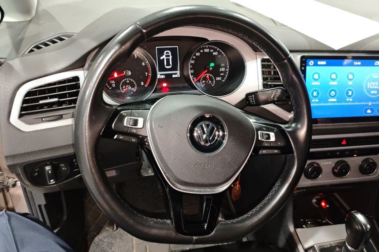 Used Volkswagen Golf Sportsvan 2016 180TSI Automatic Trend Model Steering Wheel