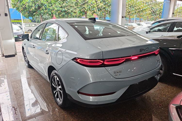 Used BYD Qin PLUS 2025 DM-i Smart Drive 120KM Superior Model