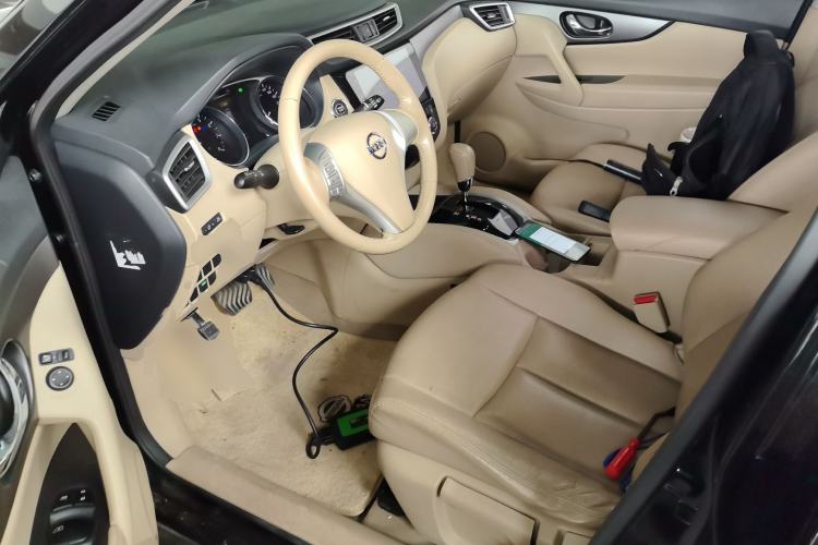 Used Nissan X-Trail 2014 2.0L CVT Comfort Edition 2WD
