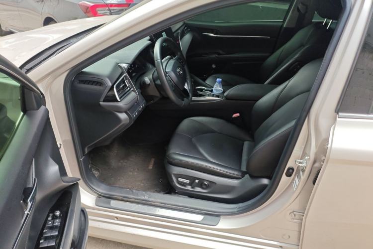 Used Toyota Camry 2021 2.5G Luxury Edition