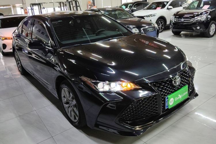 Used Toyota Avalon 2019 2.0L Luxury Edition China VI Standard
