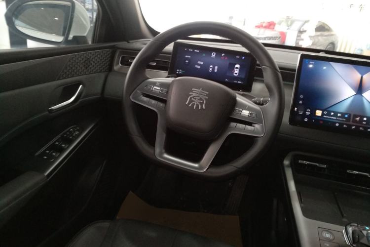 Used BYD Qin PLUS 2025 DM-i Smart Drive 120KM Superior Model