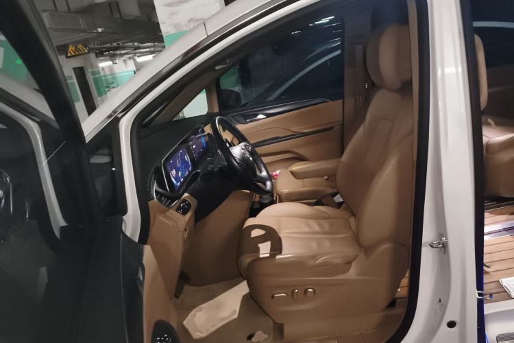 Used Buick GL8 2021 ES Landtrek 653T Luxury Model Left Front Seat