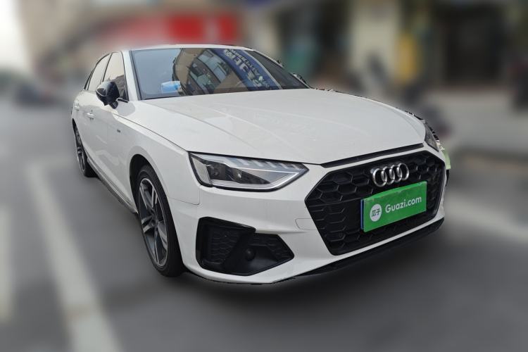 Used Audi A4L 2020 40 TFSI Luxury Dynamic Model Front Right 45 Deg