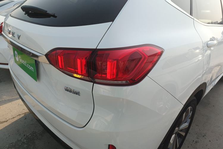 Used Wey VV6 2018 2.0T Two-Wheel Drive Flagship Version China V Standard
