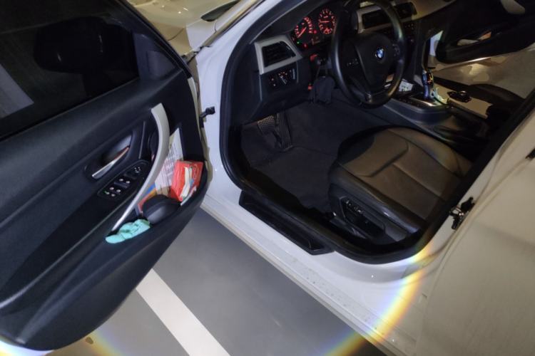 Used BMW 3 Series 2014 320Li Fashion Model
